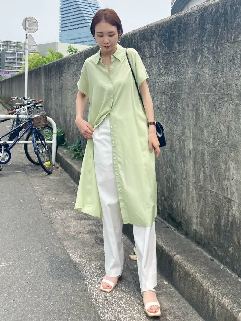 23区 秋葉 コーディネート画像