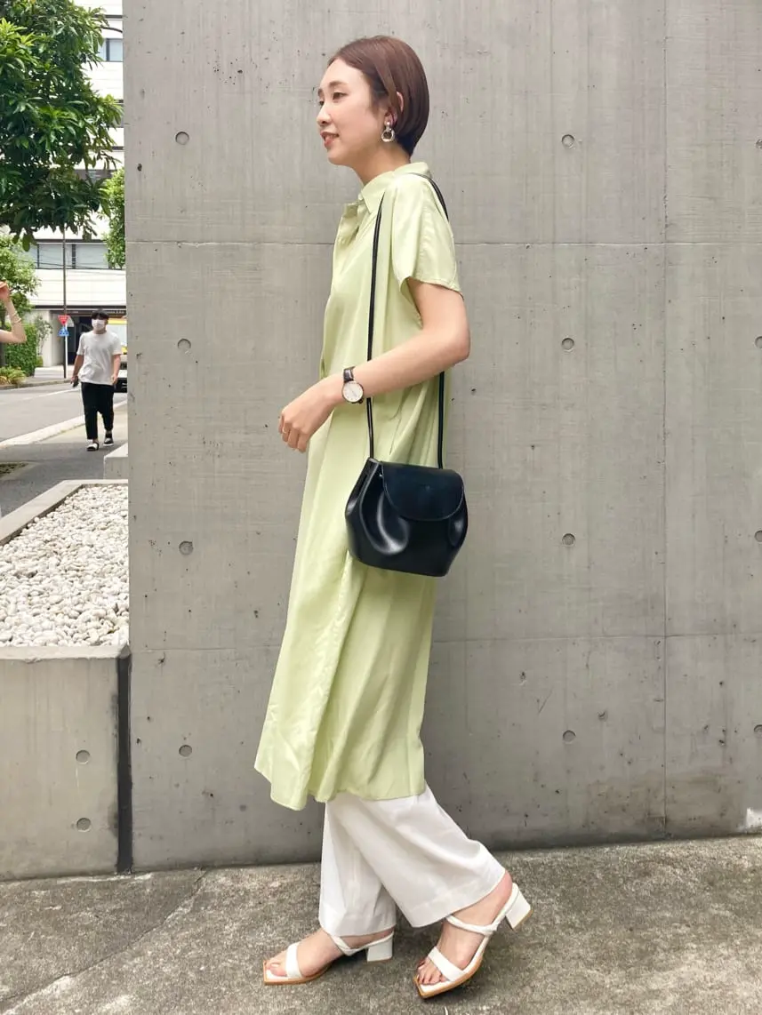 23区 秋葉 コーディネート画像