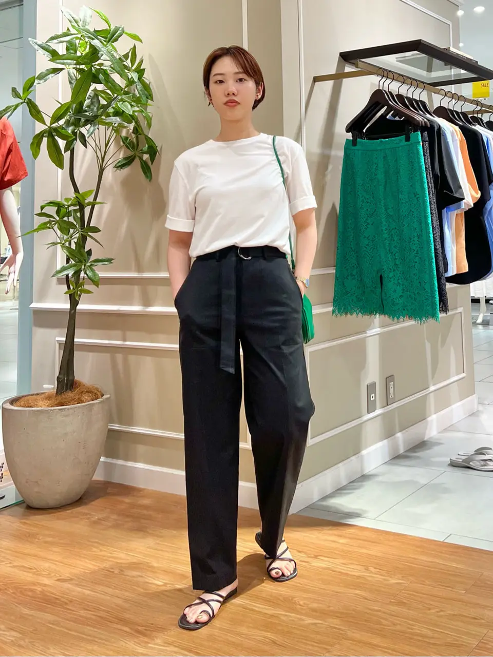 23区 伊藤 コーディネート画像