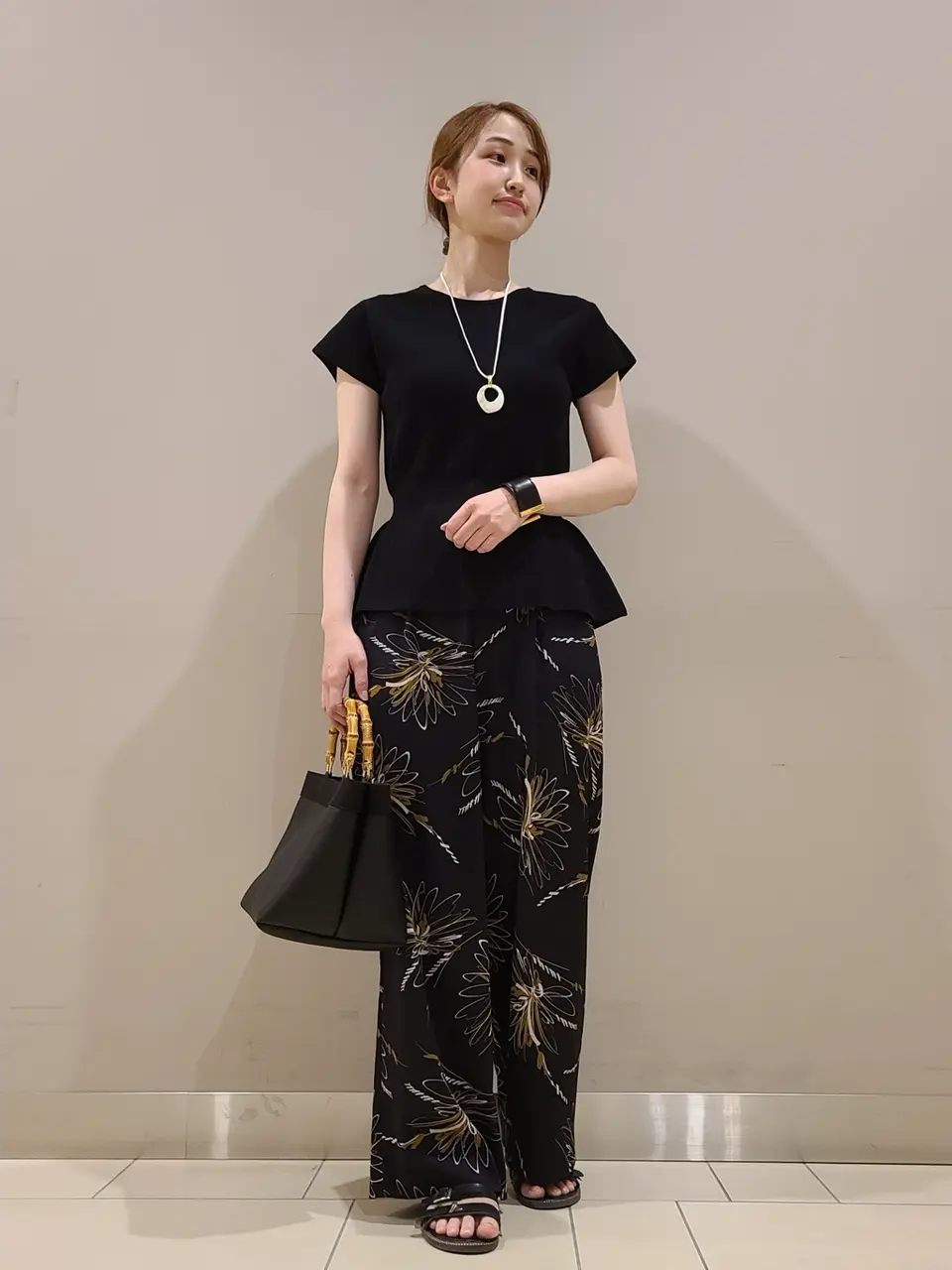 23区 スタッフ. コーディネート画像