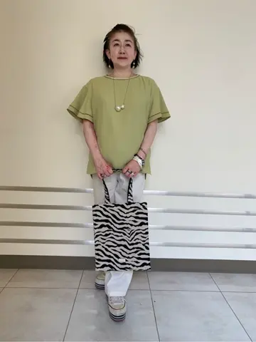 23区 塩谷美喜 コーディネート画像