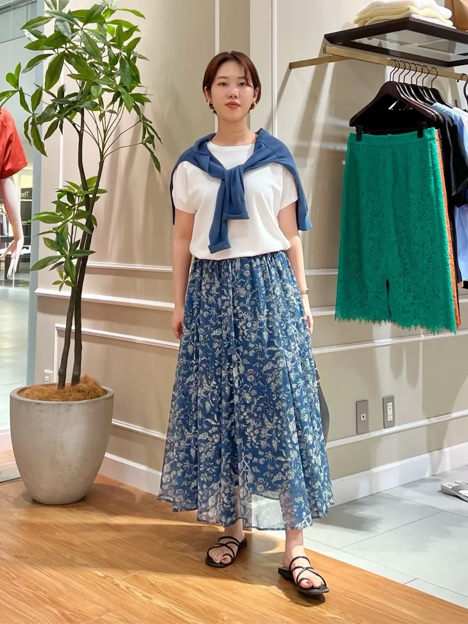 23区 伊藤 コーディネート画像