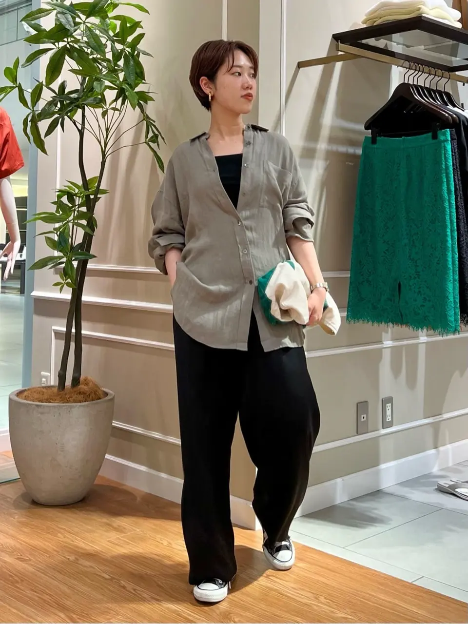 23区 伊藤 コーディネート画像