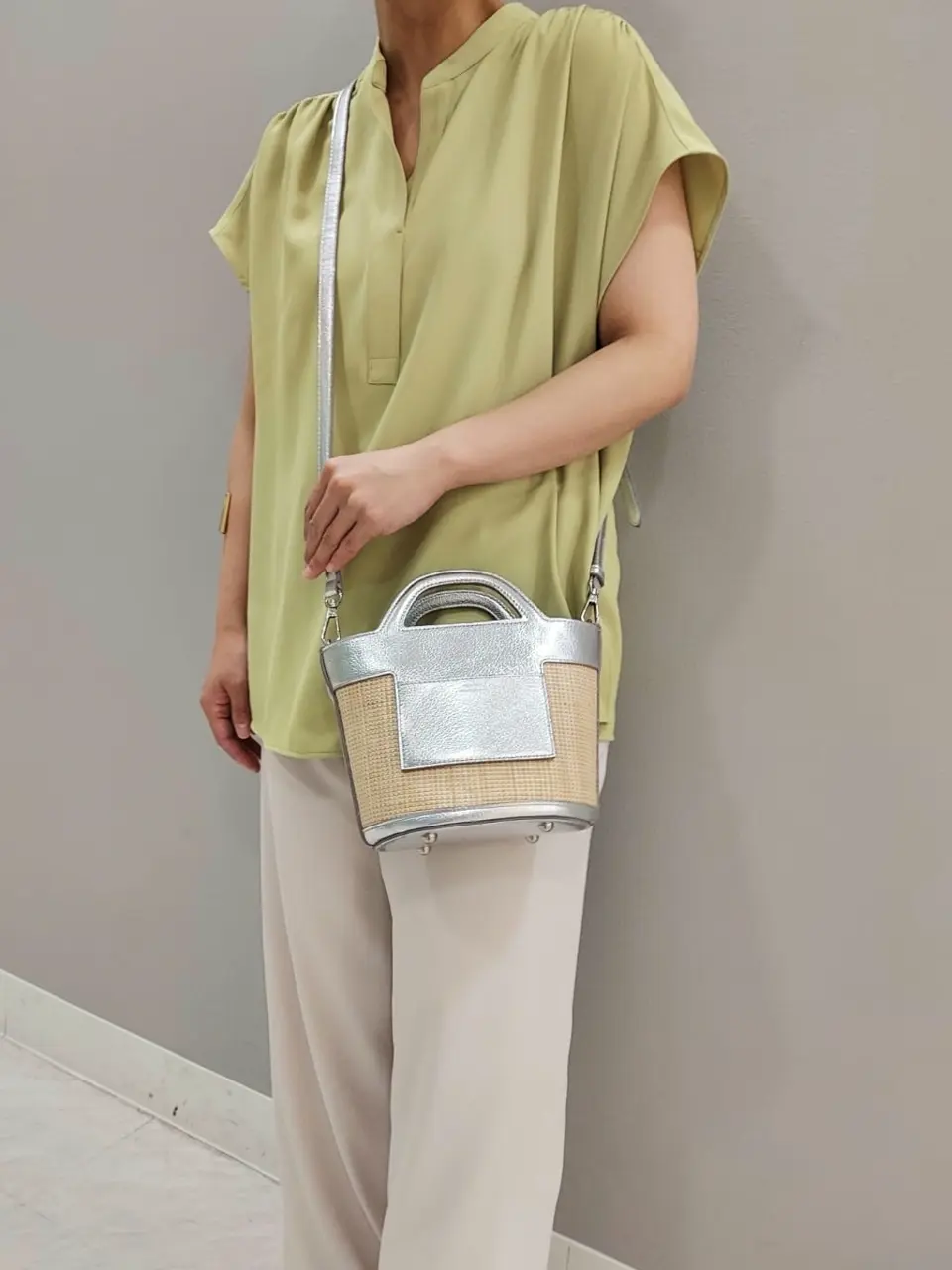 23区 阿多 コーディネート画像