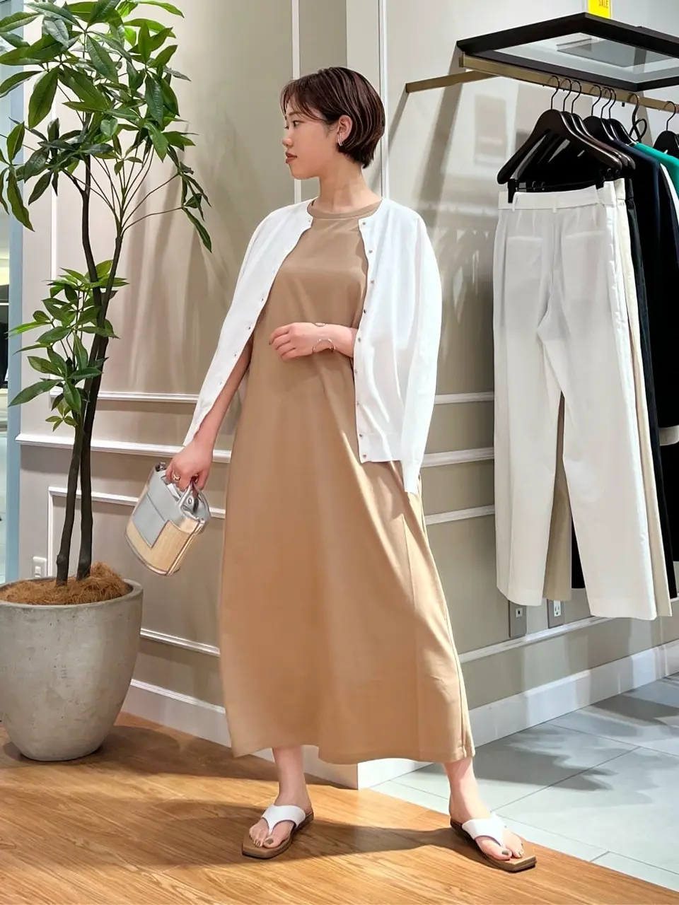 23区 伊藤 コーディネート画像