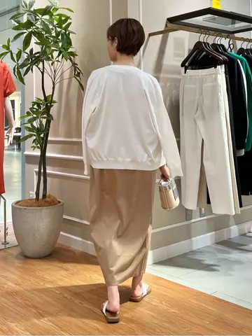 23区 伊藤 コーディネート画像