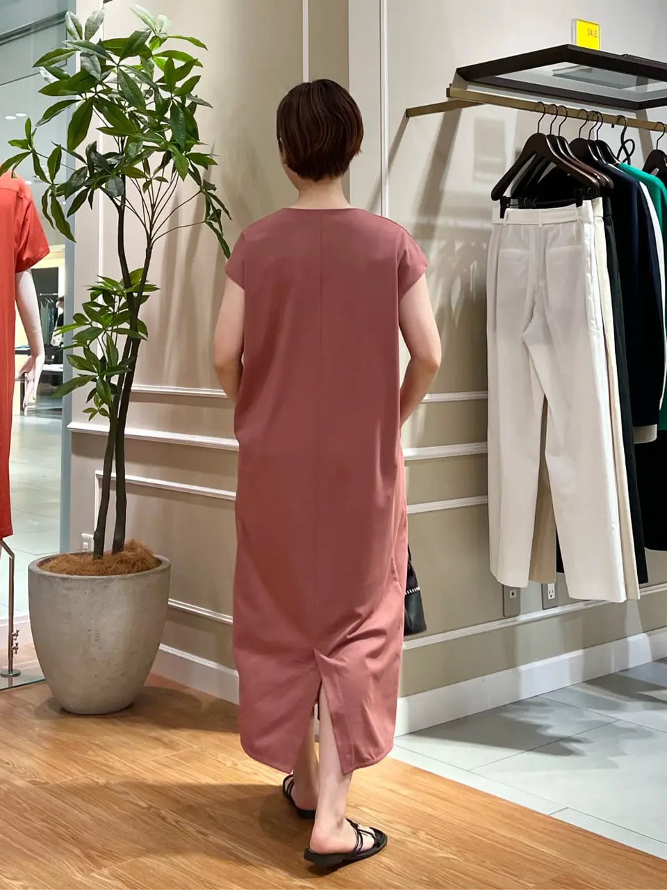 23区 伊藤 コーディネート画像