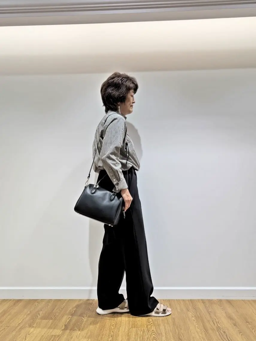 23区 コミヤ コーディネート画像