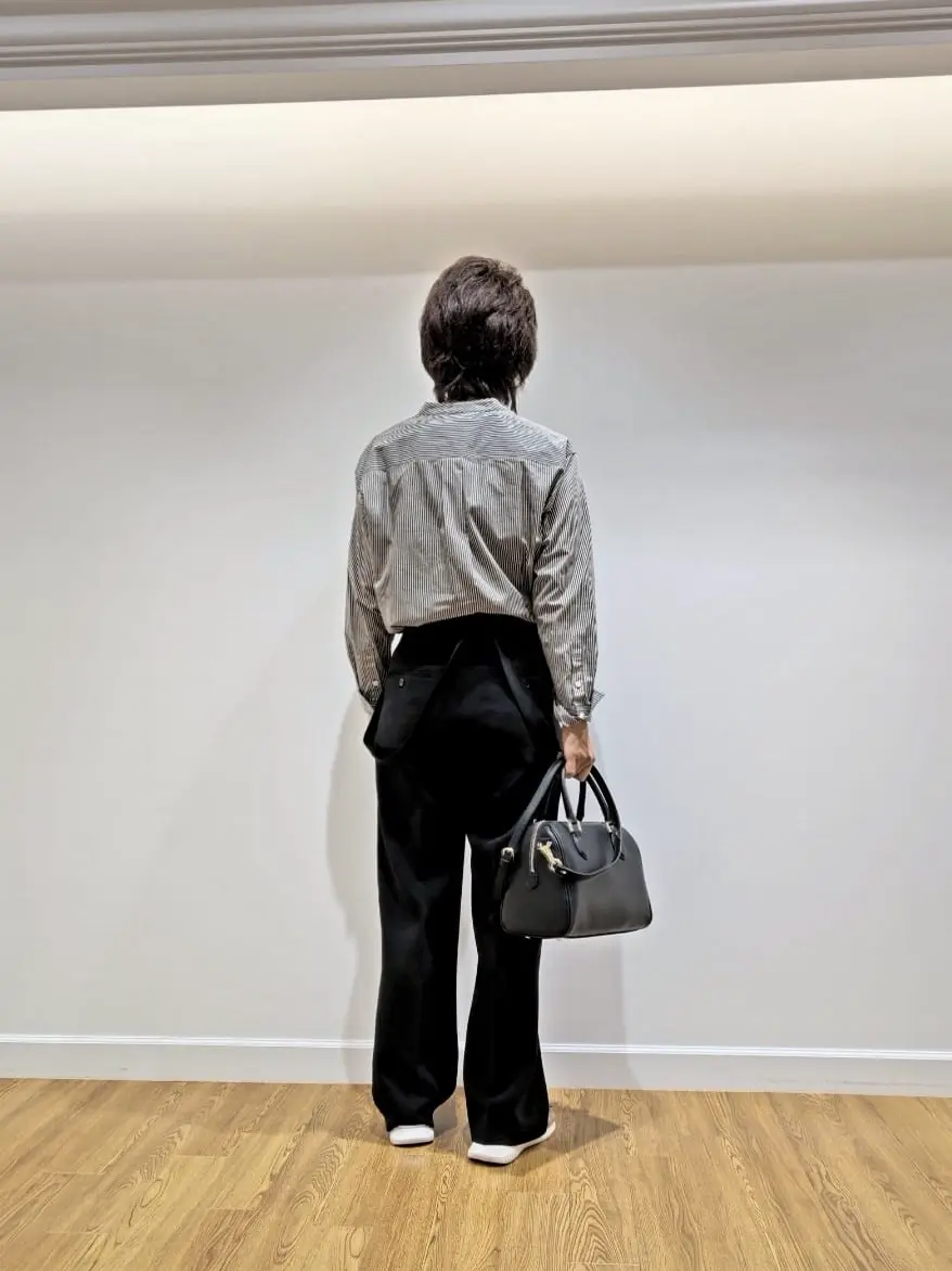 23区 コミヤ コーディネート画像