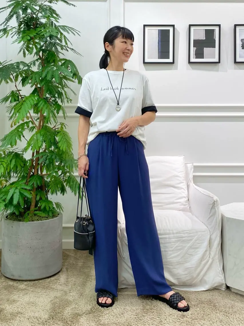 23区 岡本 コーディネート画像