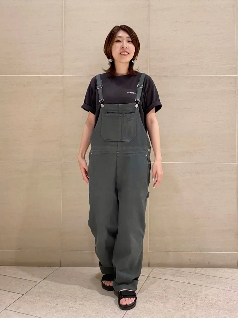  スタッフy コーディネート画像