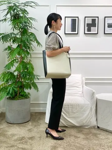 23区 岡本 コーディネート画像