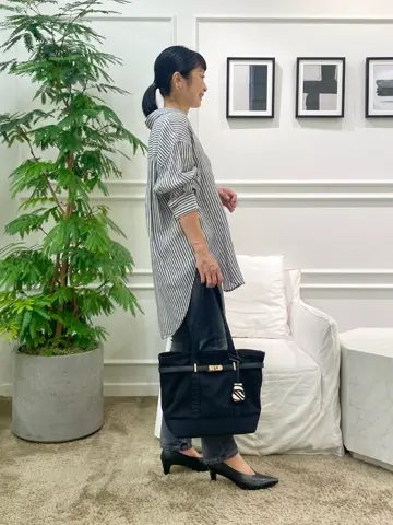 23区 岡本 コーディネート画像