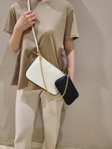 23区 スタッフ. コーディネート画像