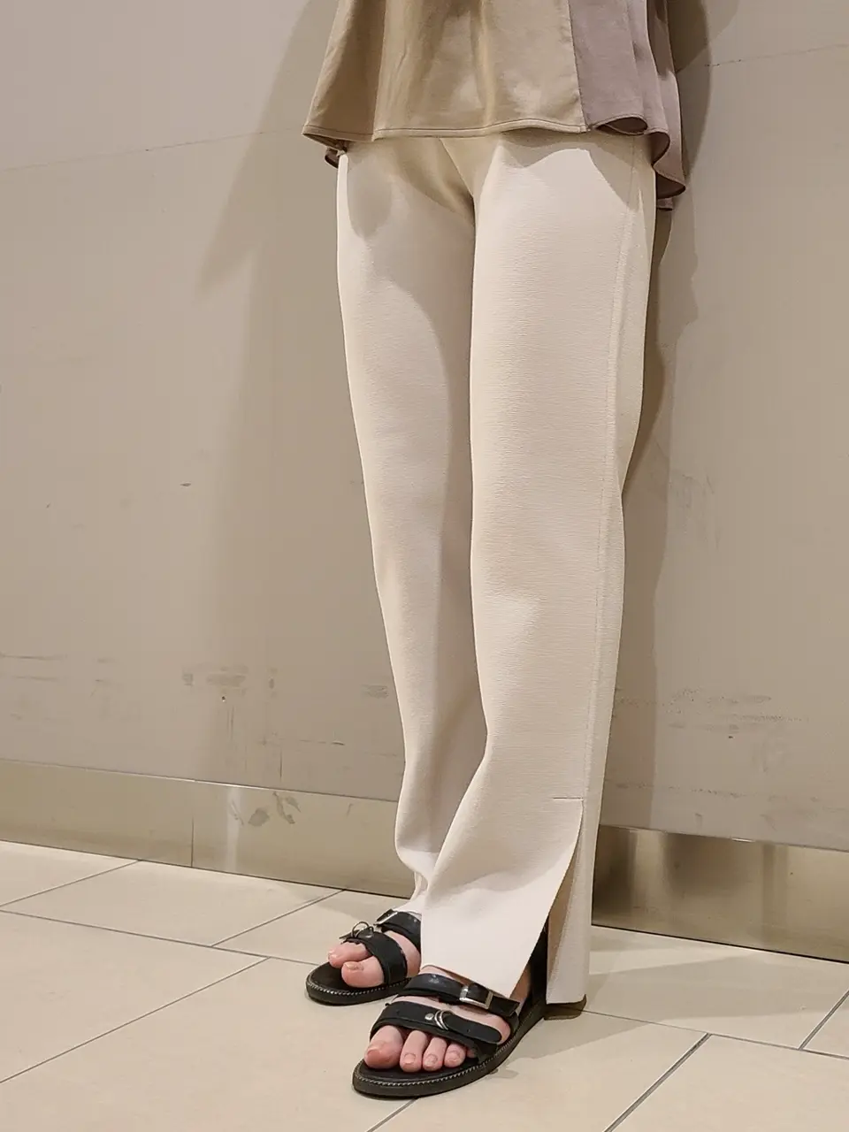 23区 スタッフ. コーディネート画像