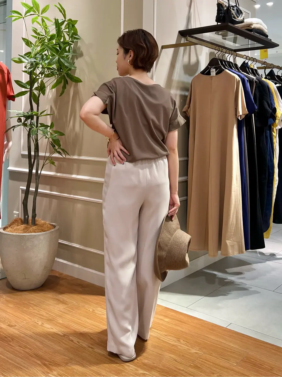 23区 伊藤 コーディネート画像