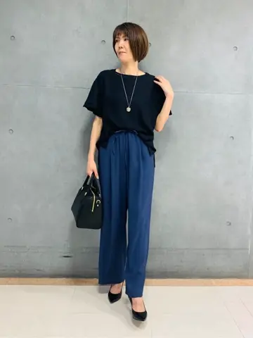 23区 スタッフ  コーディネート画像