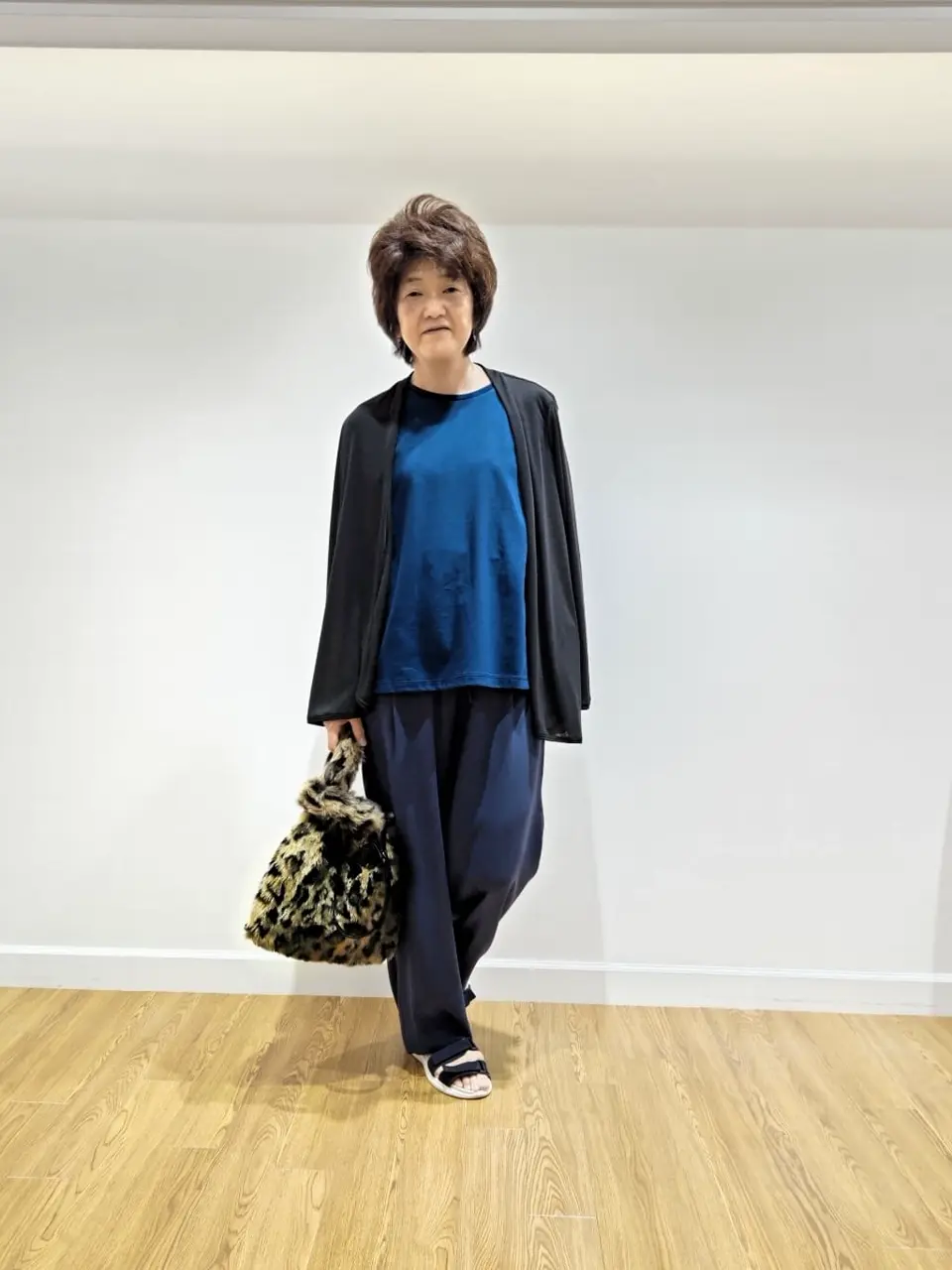  コミヤ コーディネート画像