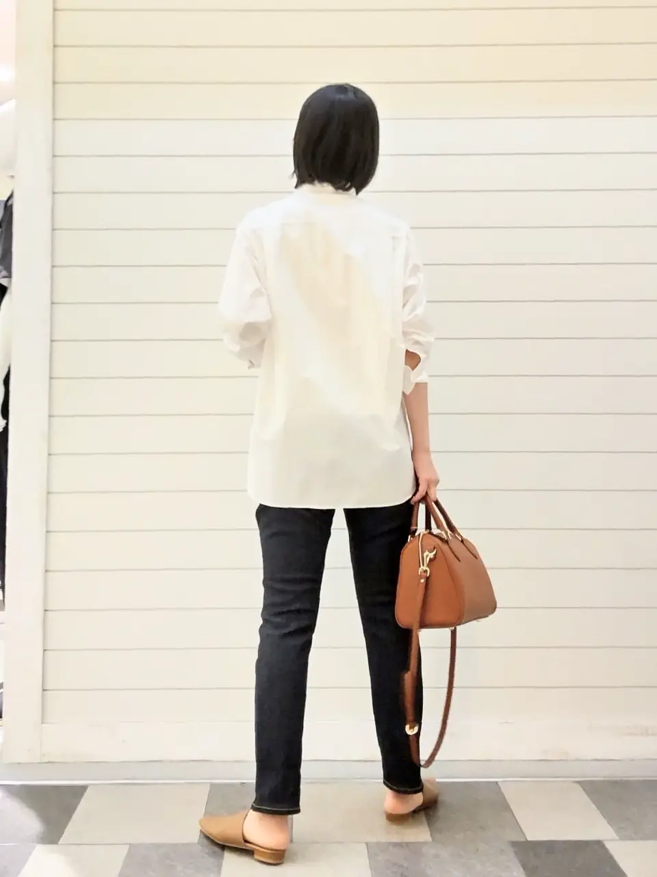 23区 虎走 コーディネート画像