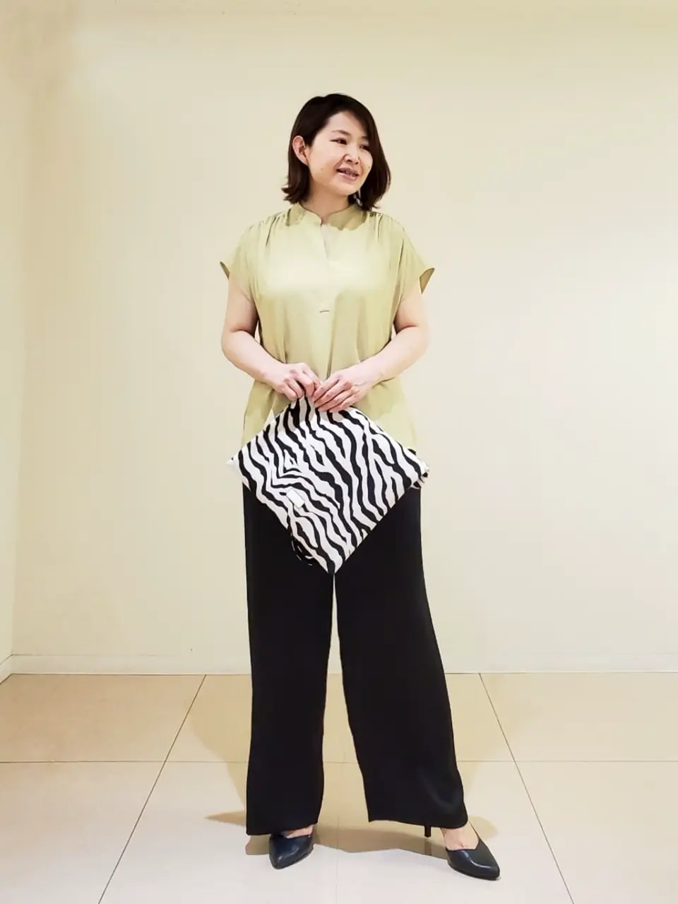  堤 コーディネート画像