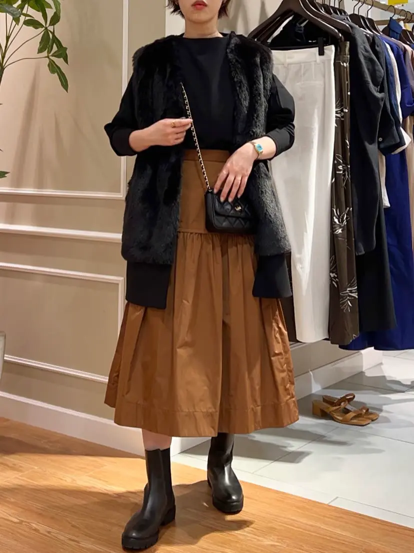 23区 伊藤 コーディネート画像