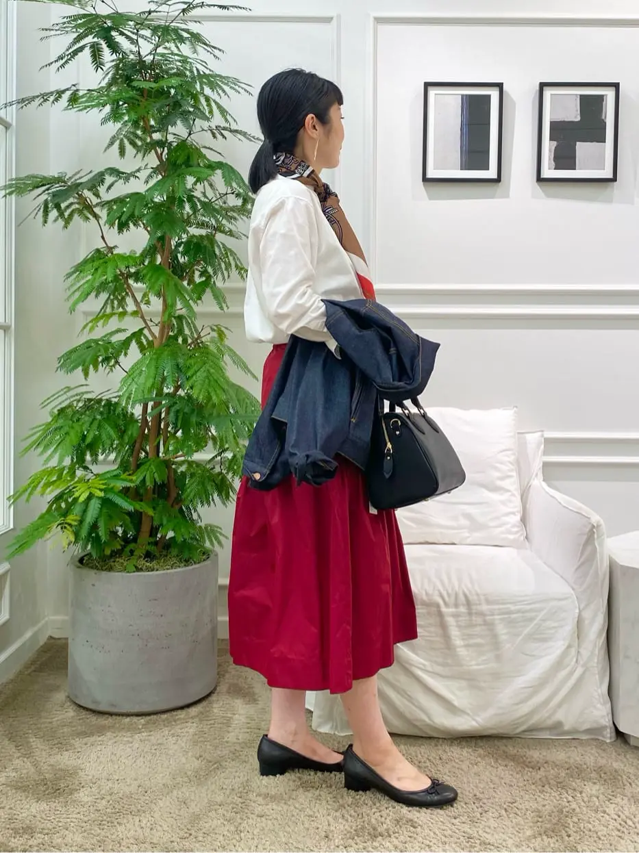 23区 岡本 コーディネート画像