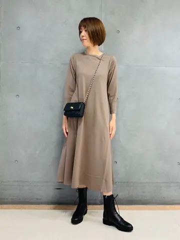 23区 スタッフ  コーディネート画像