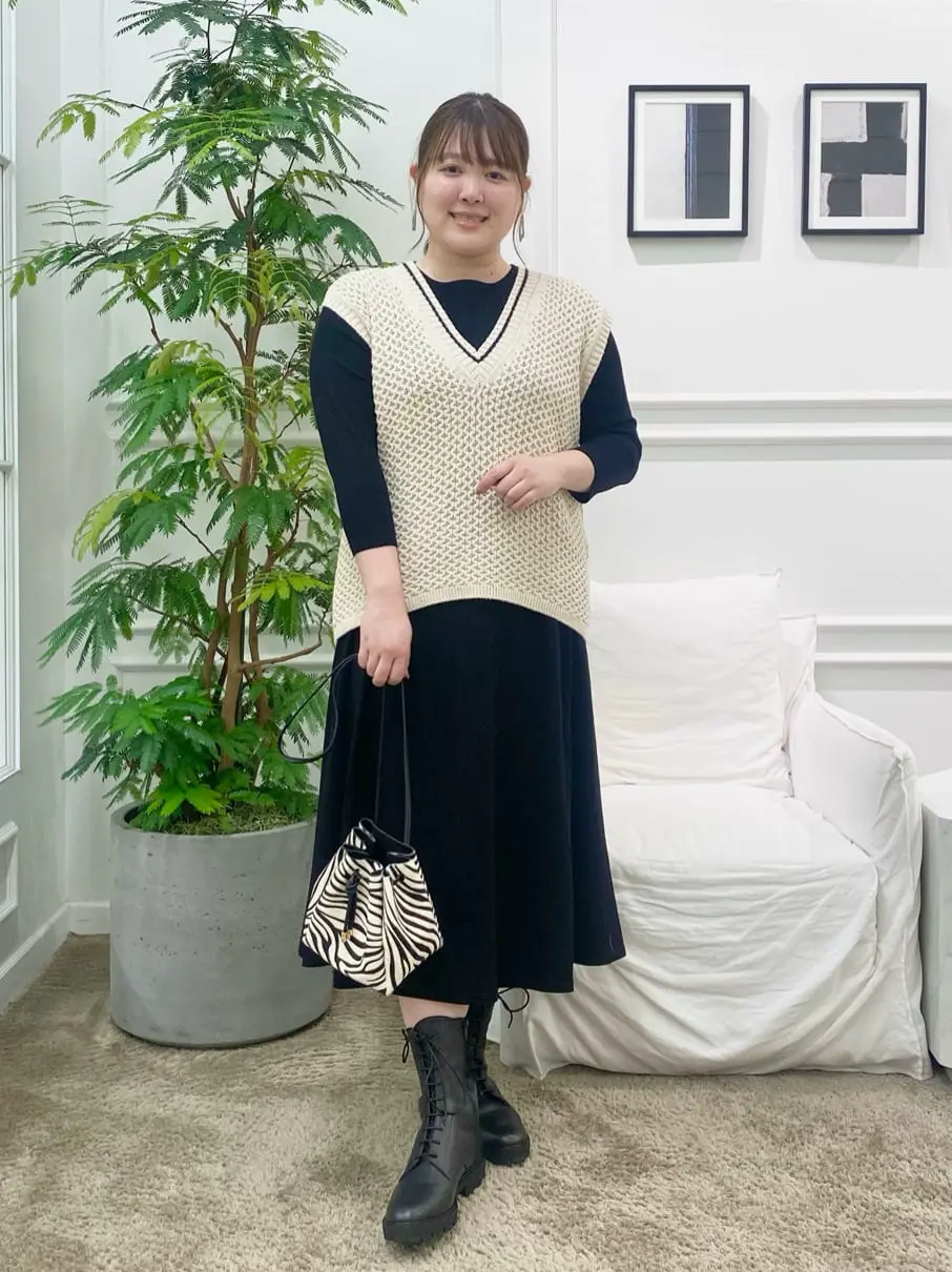 23区 藤原 コーディネート画像