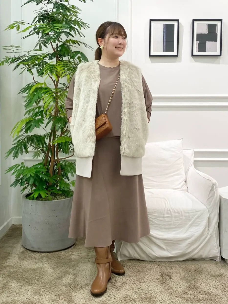 23区 藤原 コーディネート画像