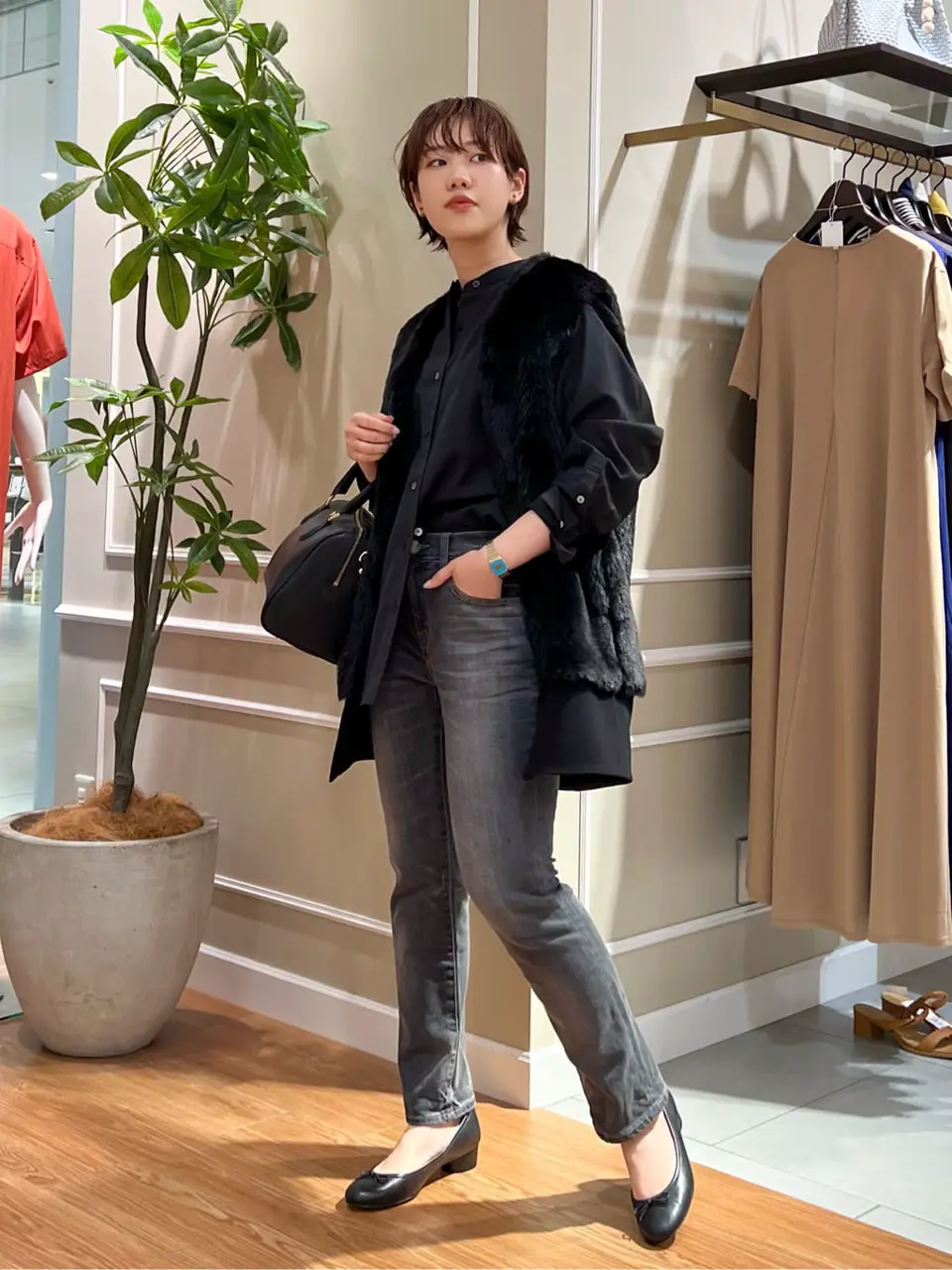 23区 伊藤 コーディネート画像