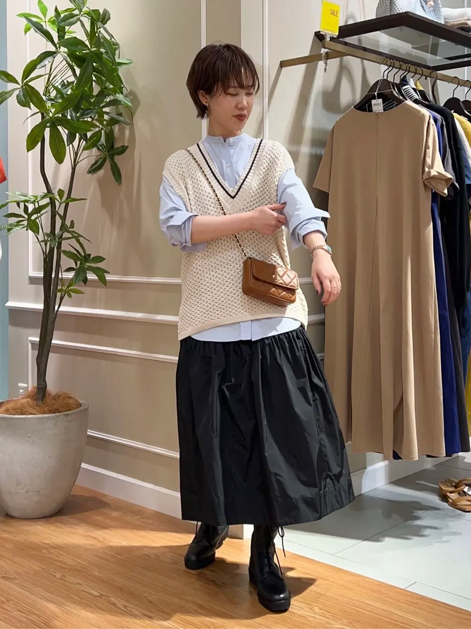 23区 伊藤 コーディネート画像