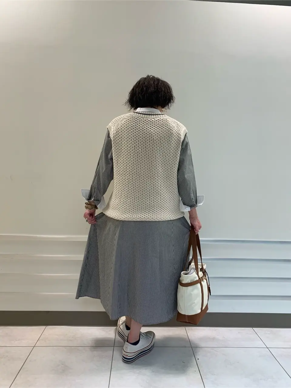 23区 塩谷美喜 コーディネート画像