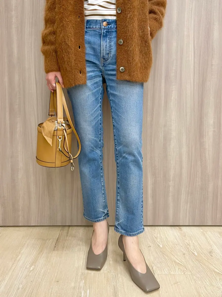 23区 秋葉 コーディネート画像