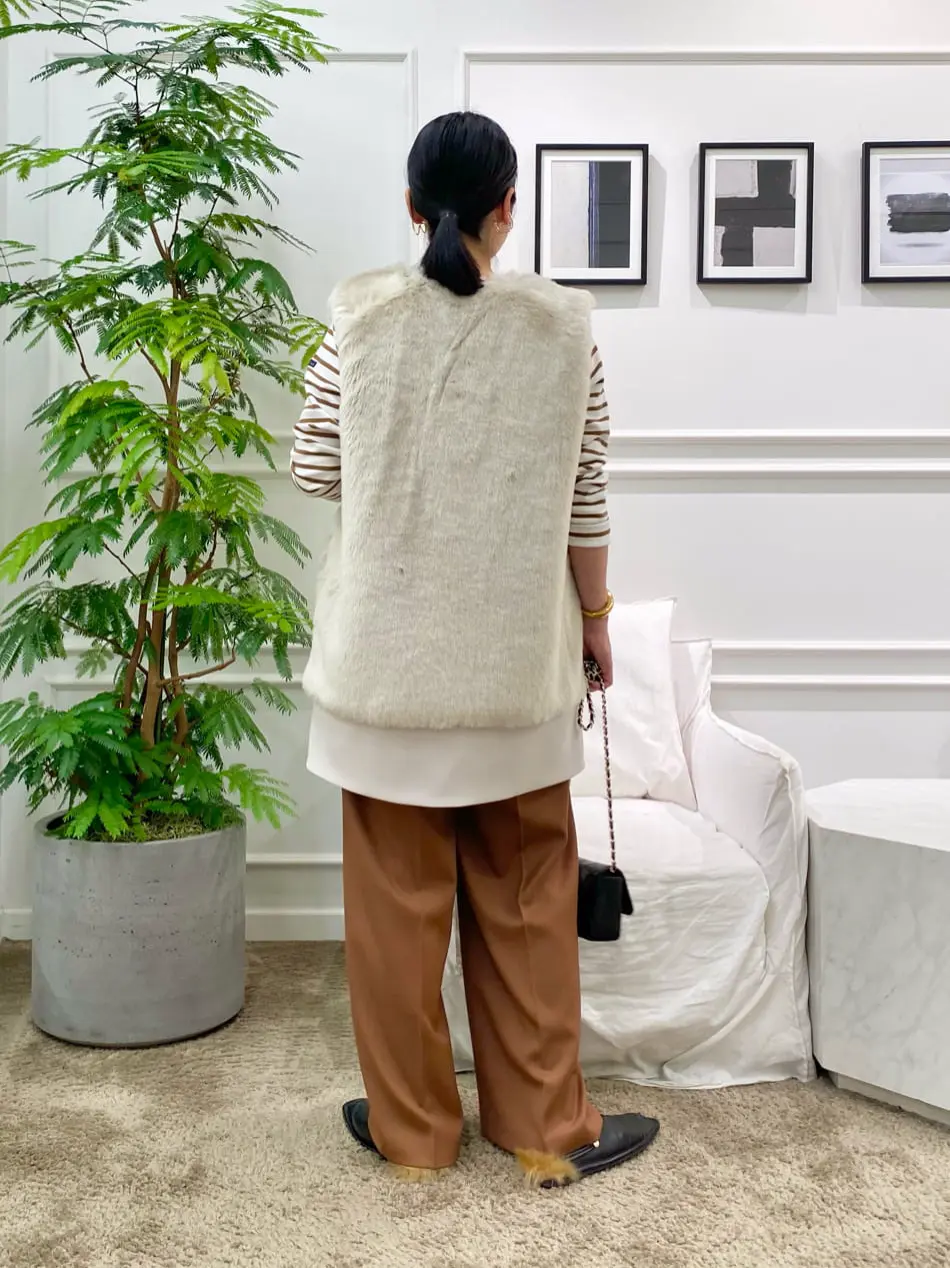 23区 岡本 コーディネート画像