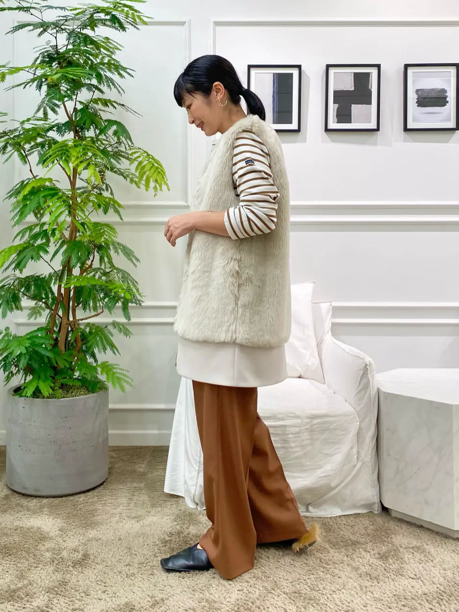 23区 岡本 コーディネート画像