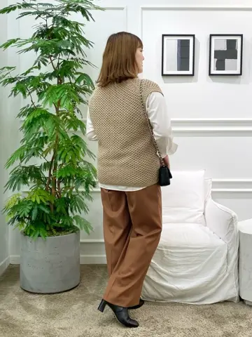 23区 藤原 コーディネート画像