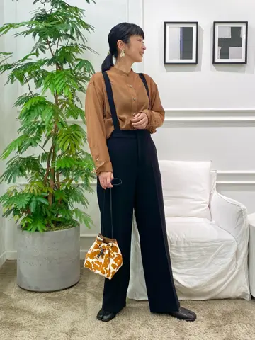 23区 岡本 コーディネート画像