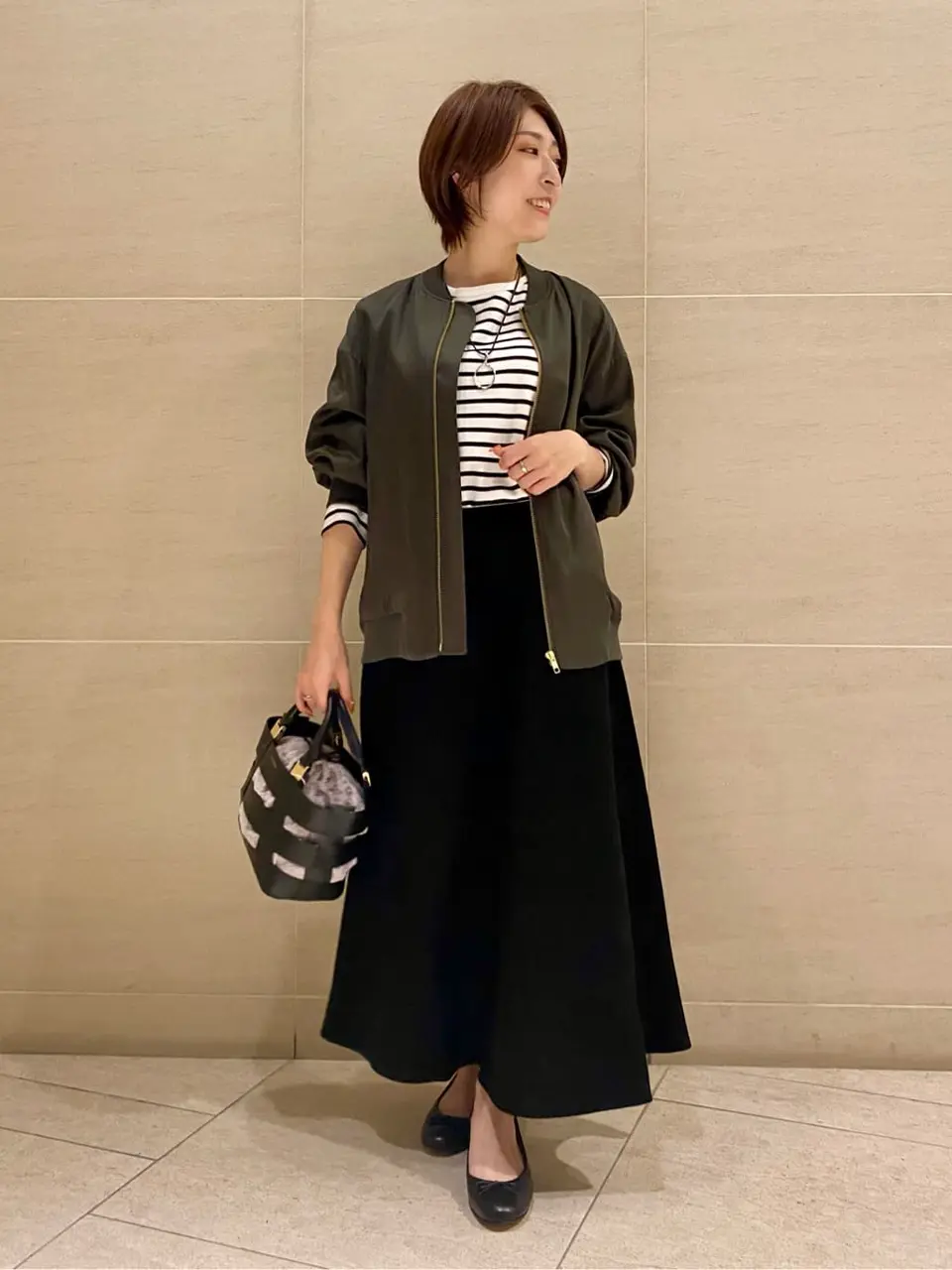  スタッフy コーディネート画像