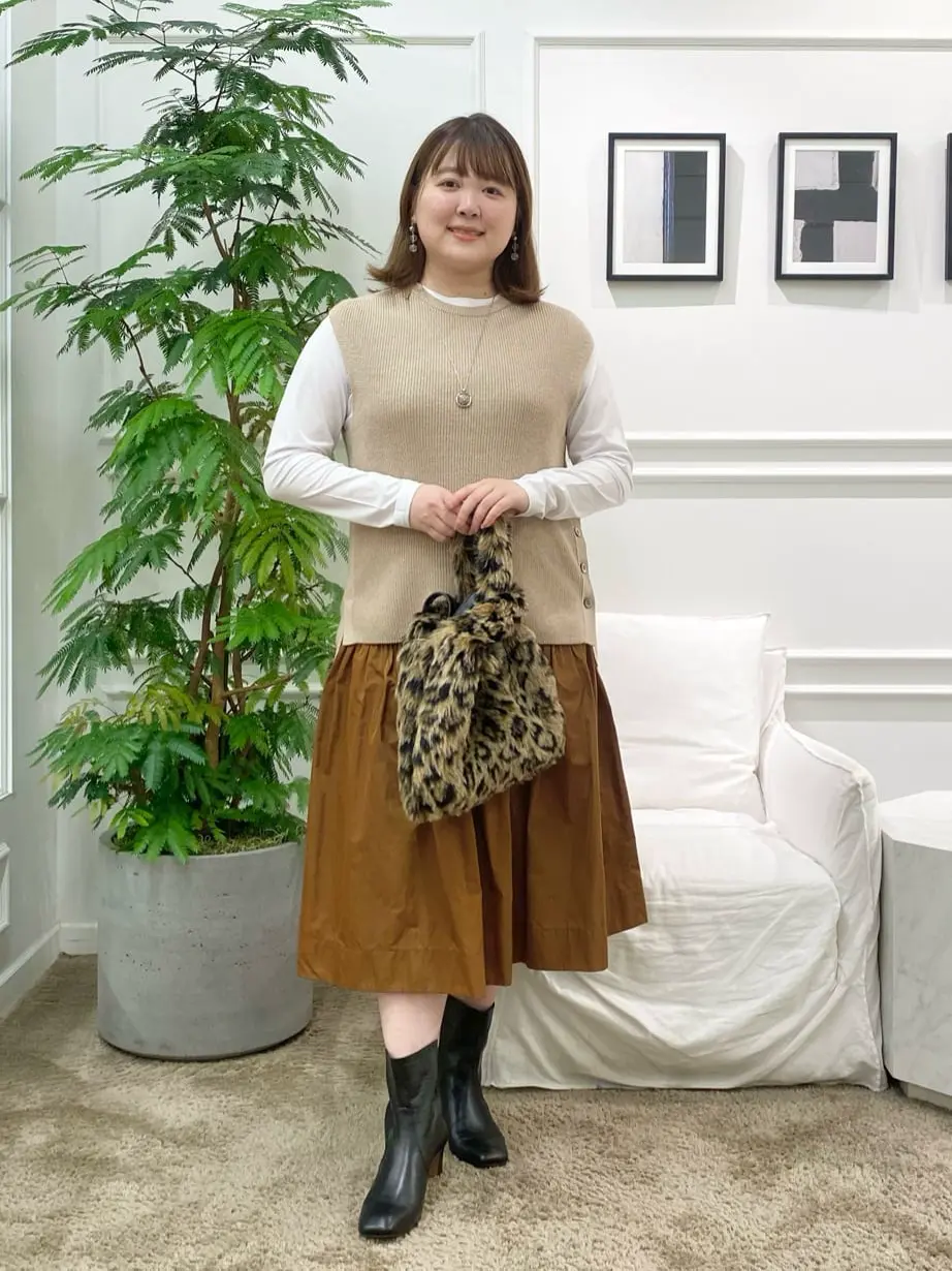 23区 藤原 コーディネート画像