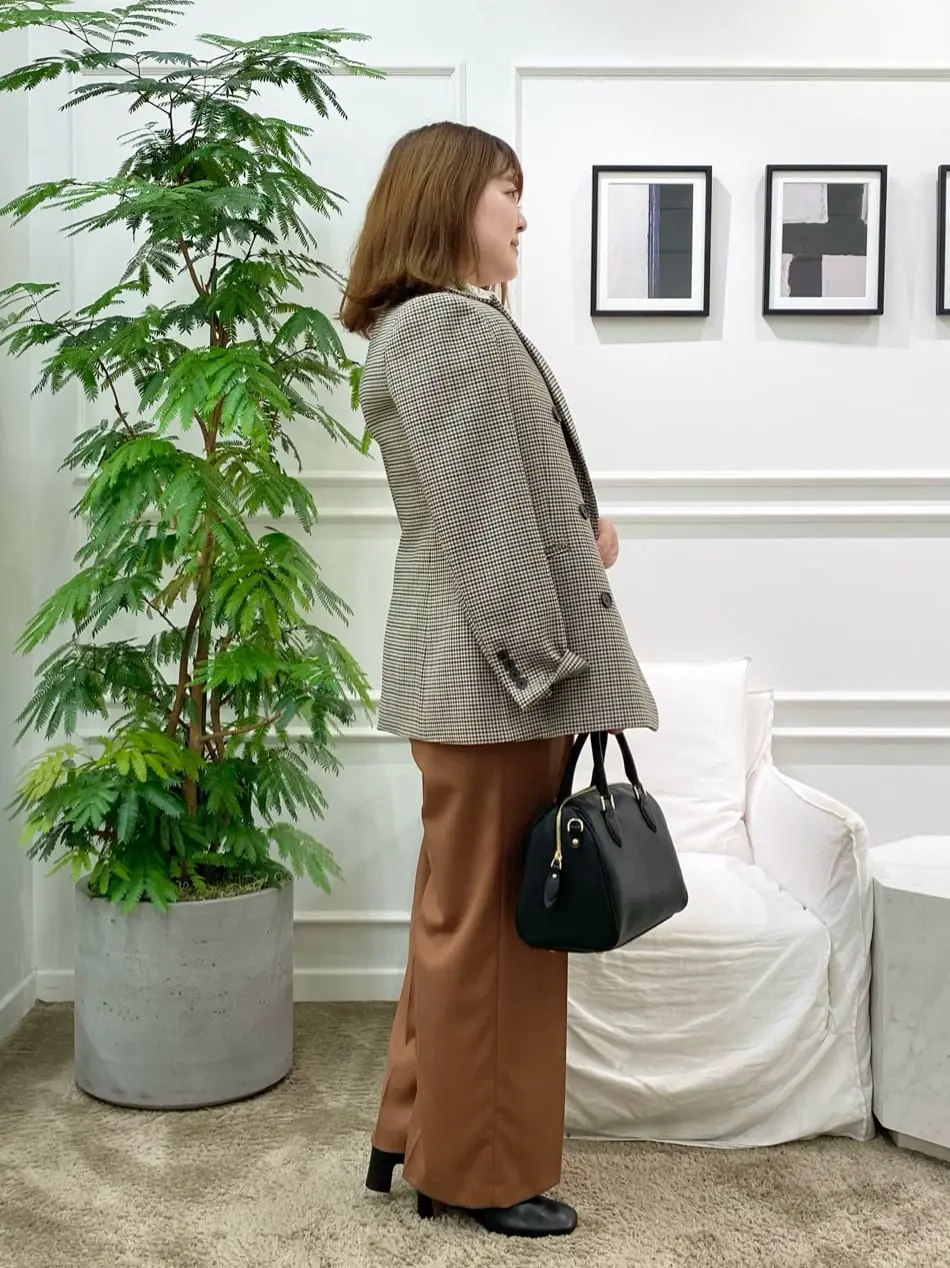 23区 藤原 コーディネート画像