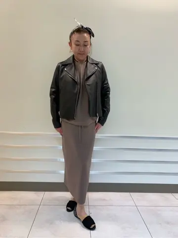 23区 塩谷美喜 コーディネート画像