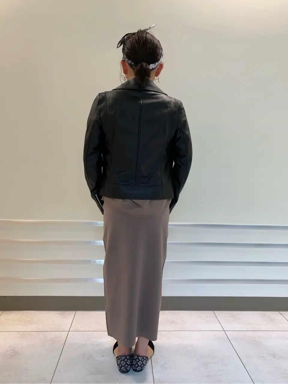 23区 塩谷美喜 コーディネート画像