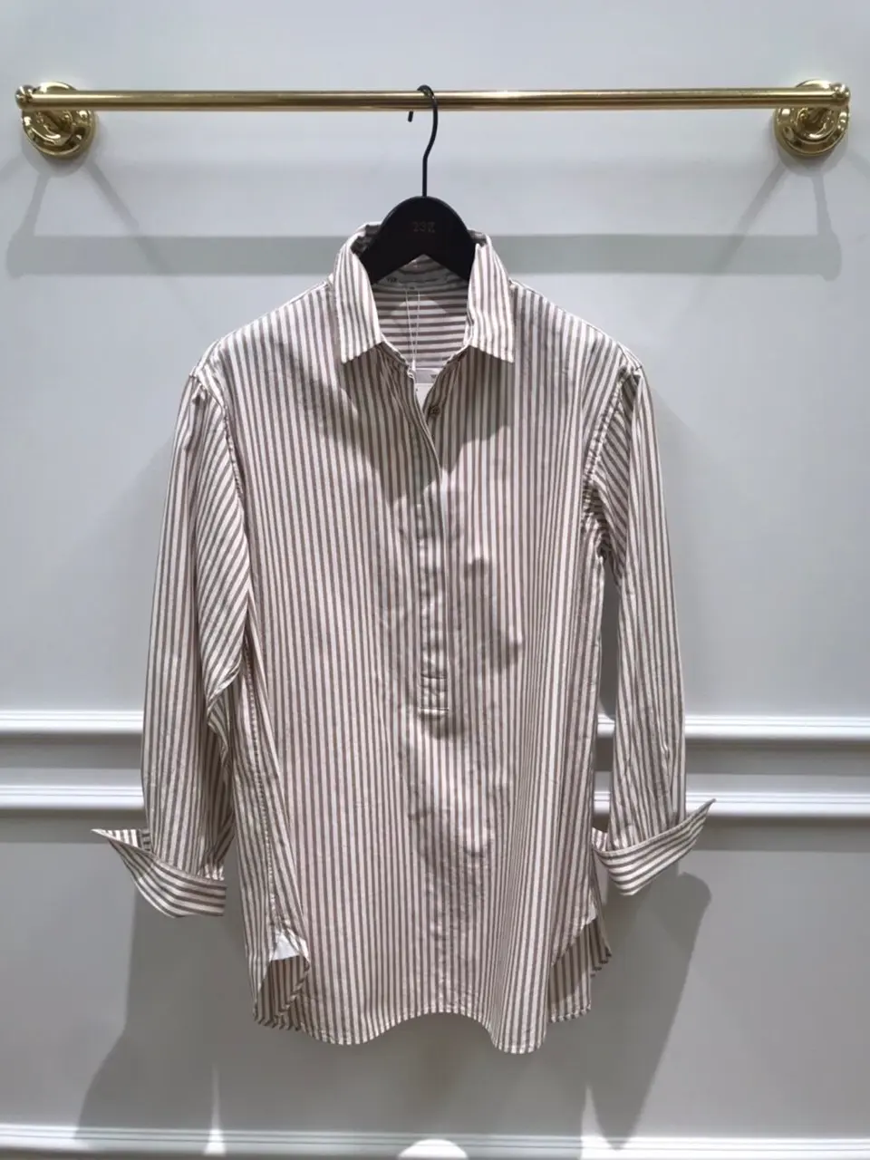 23区 岡本 コーディネート画像