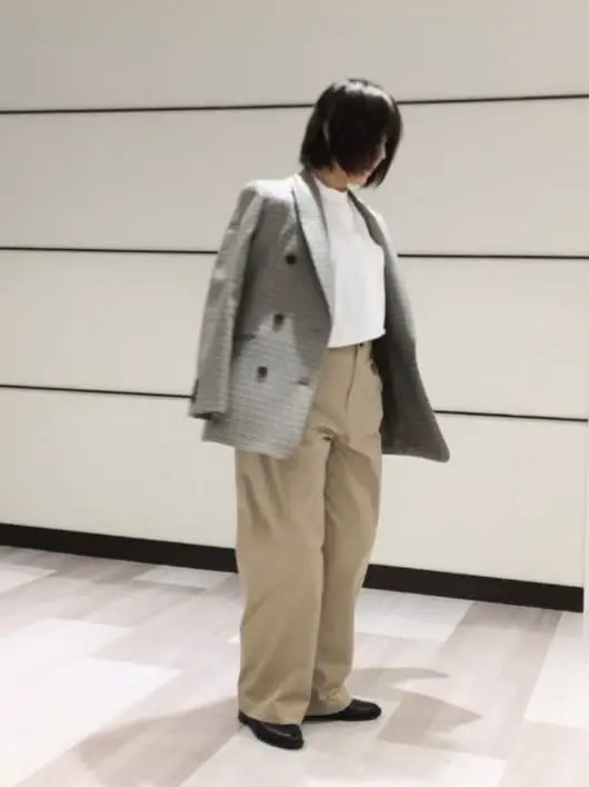 23区 高須 コーディネート画像