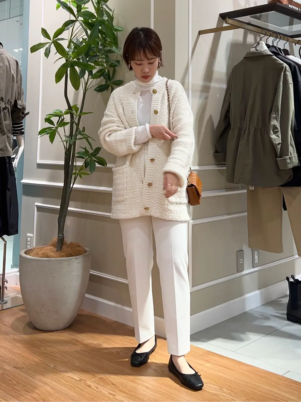 23区 伊藤 コーディネート画像