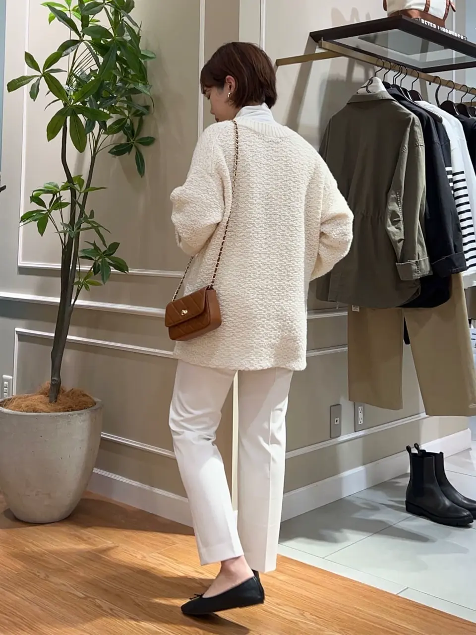 23区 伊藤 コーディネート画像