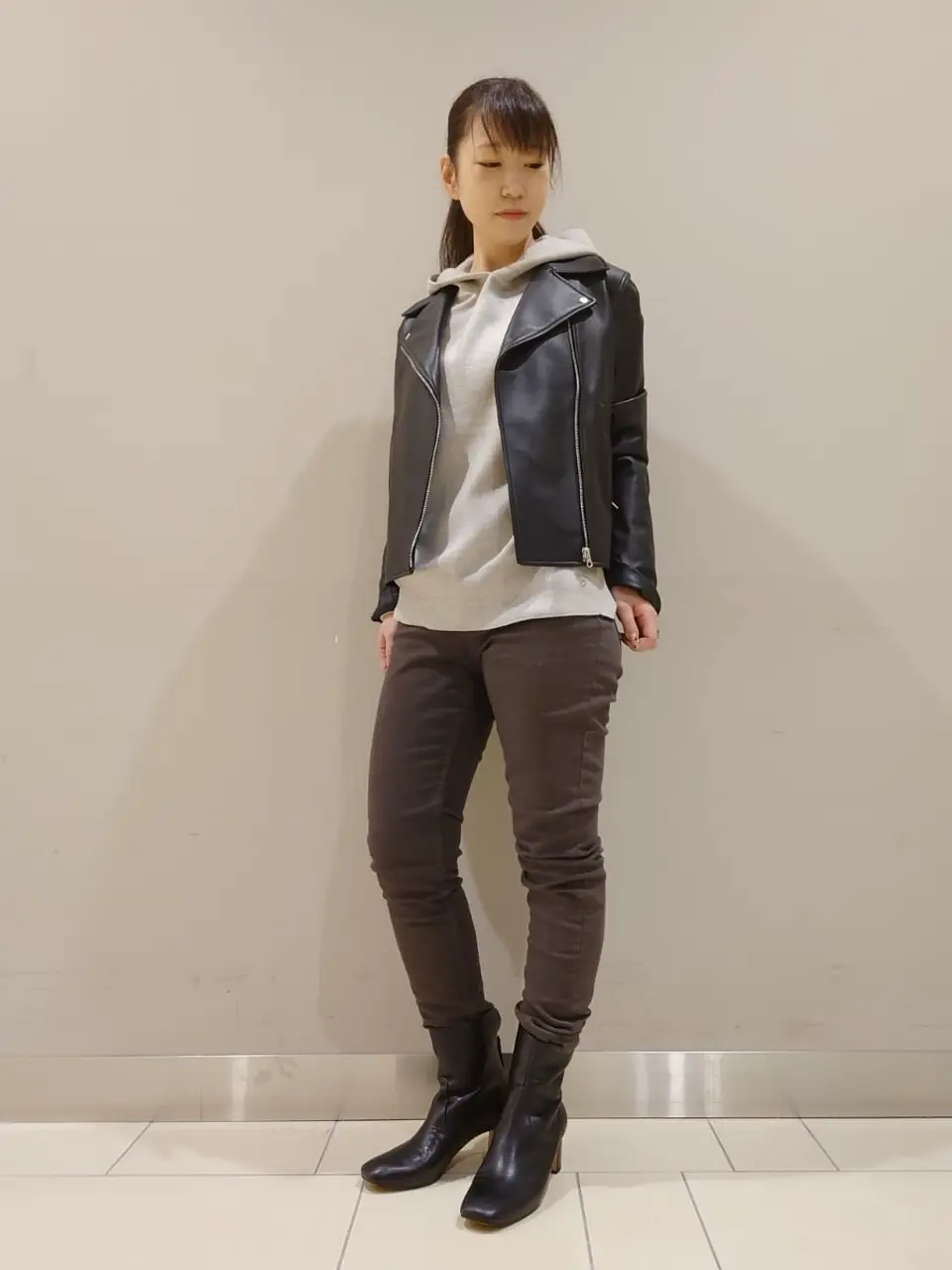  スタッフ コーディネート画像