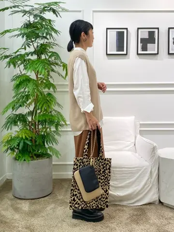 23区 岡本 コーディネート画像