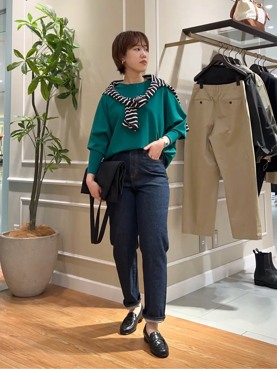 23区 伊藤 コーディネート画像