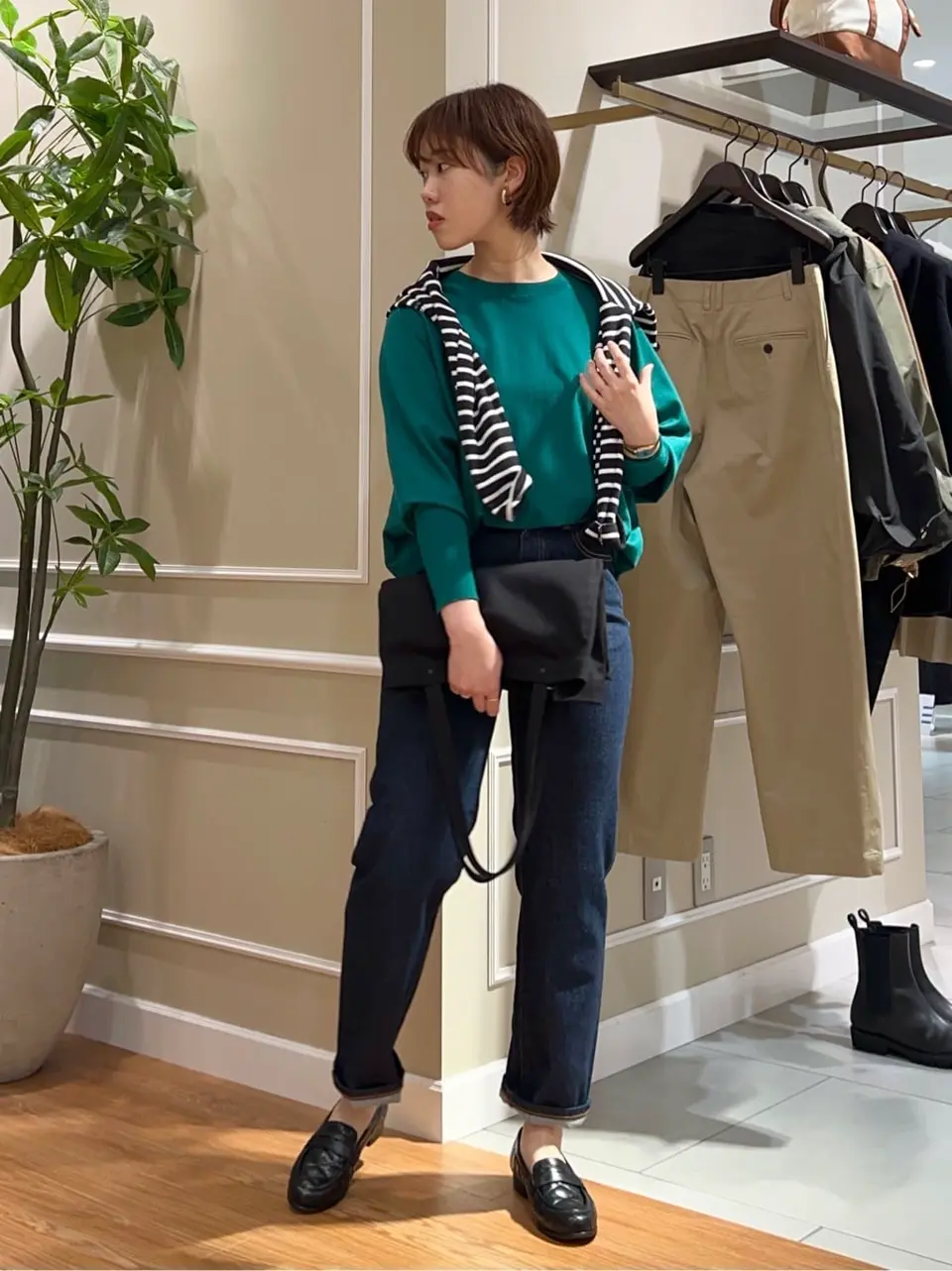 23区 伊藤 コーディネート画像